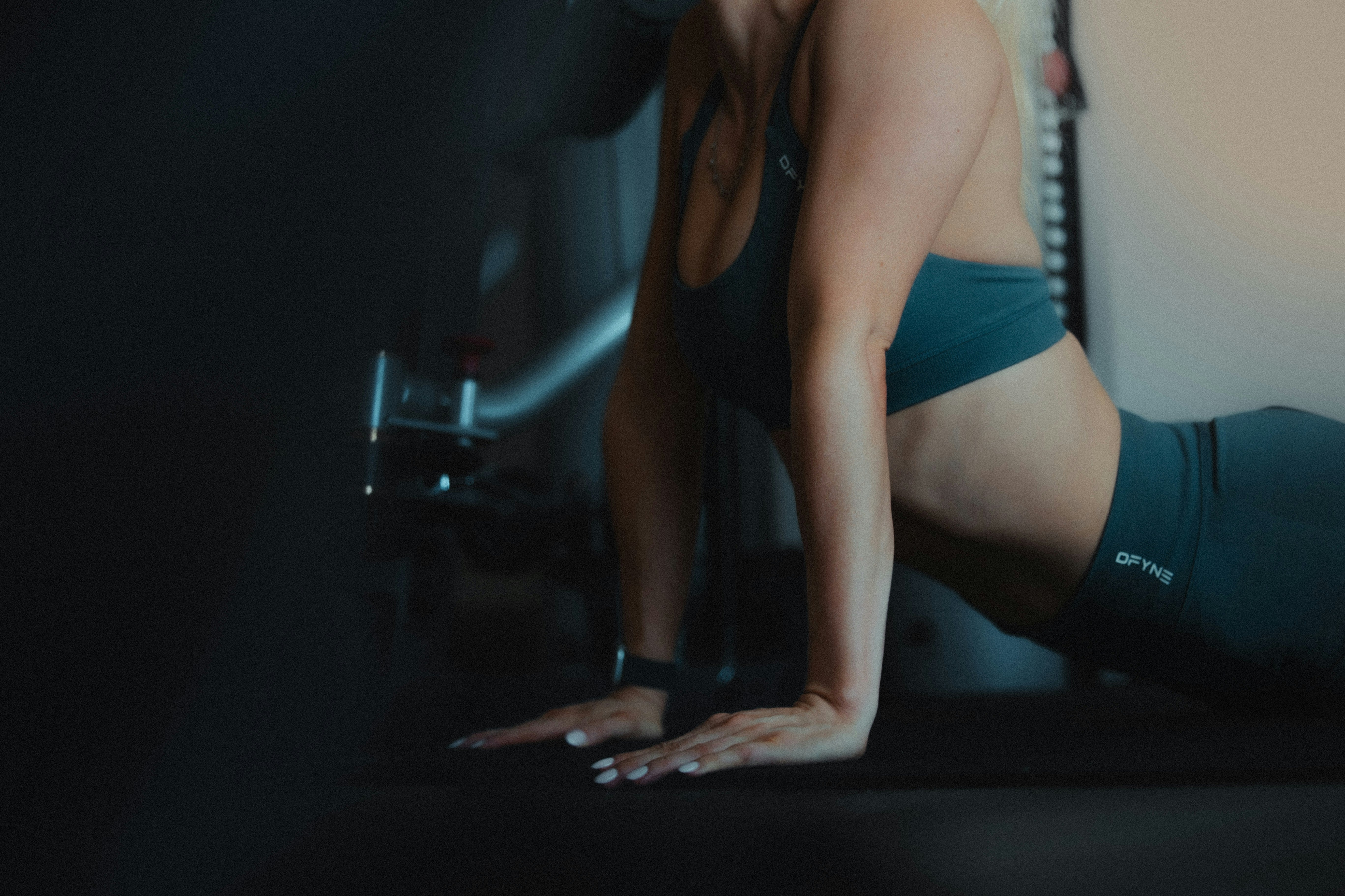 Core-styrka i underlivet: stärker hållning, styrka och njutning